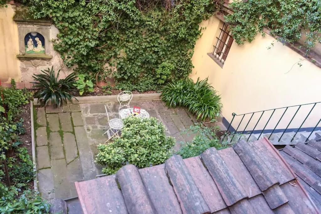 Cozy Apartment With Private Garden - City Center - Флоренція Екстер'єр фото